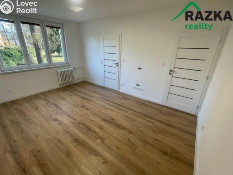 Sale apartment 2+1 Aš, Mikulášská č. 19