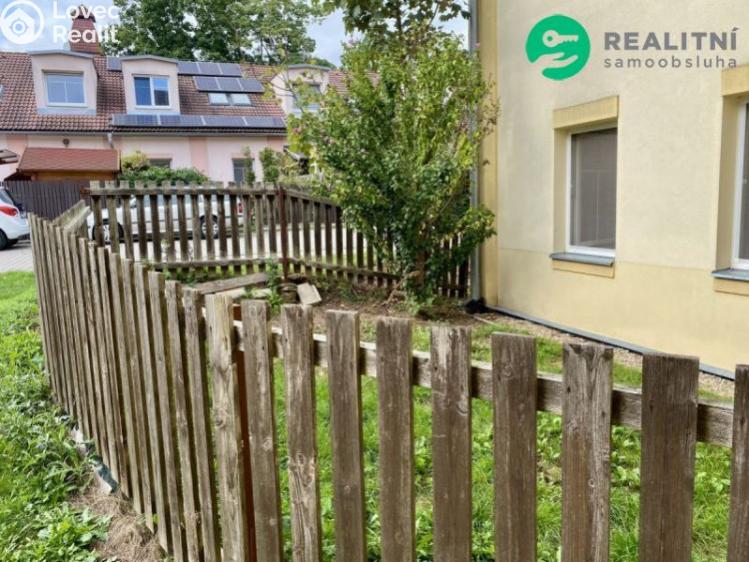 Prodej bytu 2+KK Milovice, Rakouská č. 11