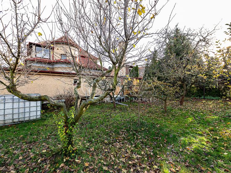 Prodej rodinného domu Jirny, Čapkova 252 č. 18