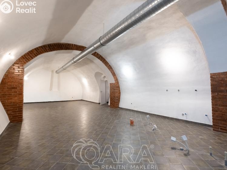 Pronájem komerční nemovitosti Brandýs nad Labem-Stará Boleslav, Masarykovo náměstí 98/4 č. 6