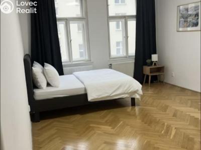 Pronájem bytu 2+KK Praha, Husinecká č. 3