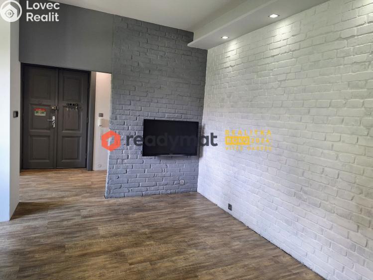 Pronájem bytu 2+KK Hodonín, Národní třída 493/94 č. 4