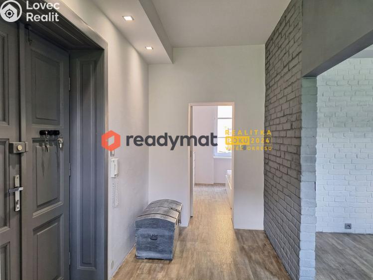 Pronájem bytu 2+KK Hodonín, Národní třída 493/94 č. 8