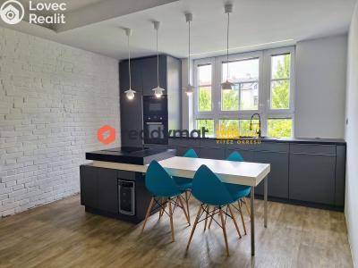 Pronájem bytu 2+KK Hodonín, Národní třída č. 1