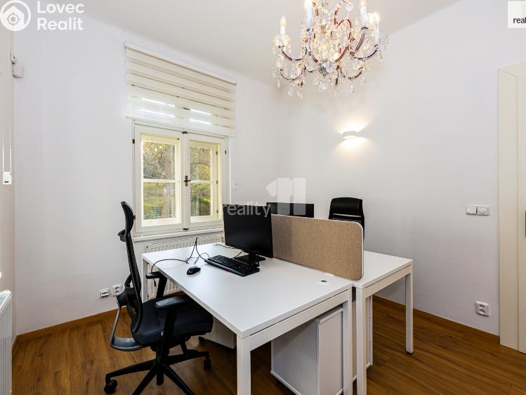 Pronájem kanceláře Praha 4, Na dolinách č. 8