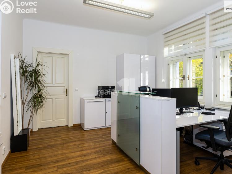Pronájem kanceláře Praha 4, Na dolinách č. 10