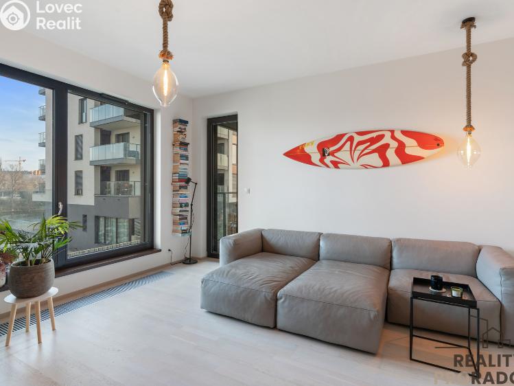 Rent apartment 2+KK Praha, Sanderova 1618/6 č. 1