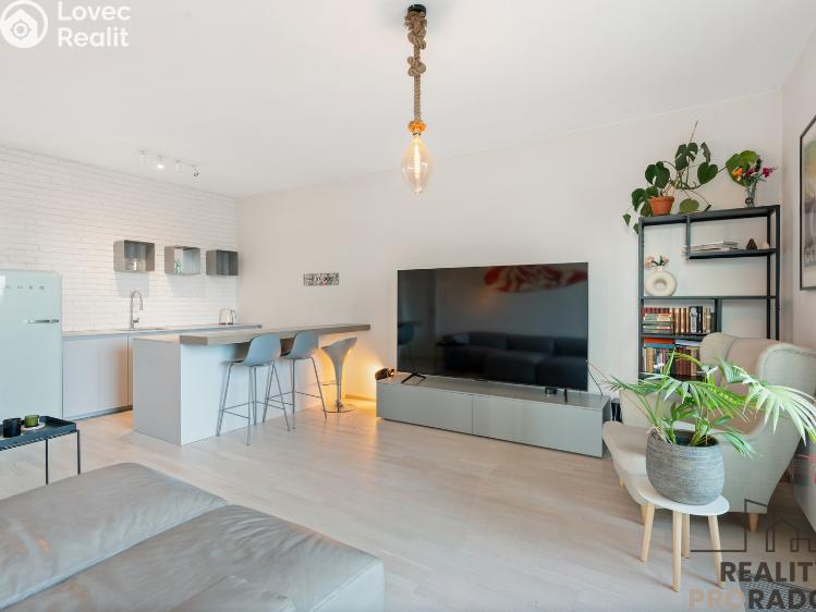 Rent apartment 2+KK Praha, Sanderova 1618/6 č. 2