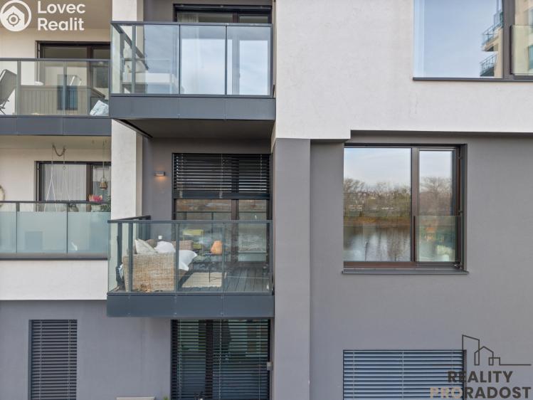 Rent apartment 2+KK Praha, Sanderova 1618/6 č. 14