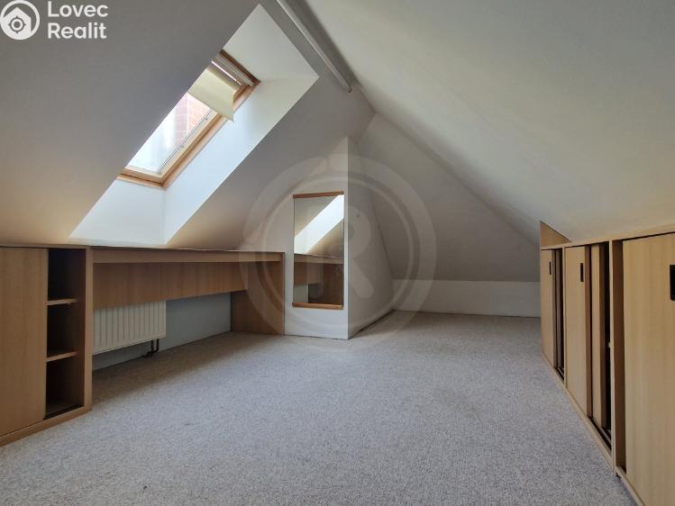 Pronájem bytu 3+1 České Budějovice, Lidická tř. 56/31a č. 5