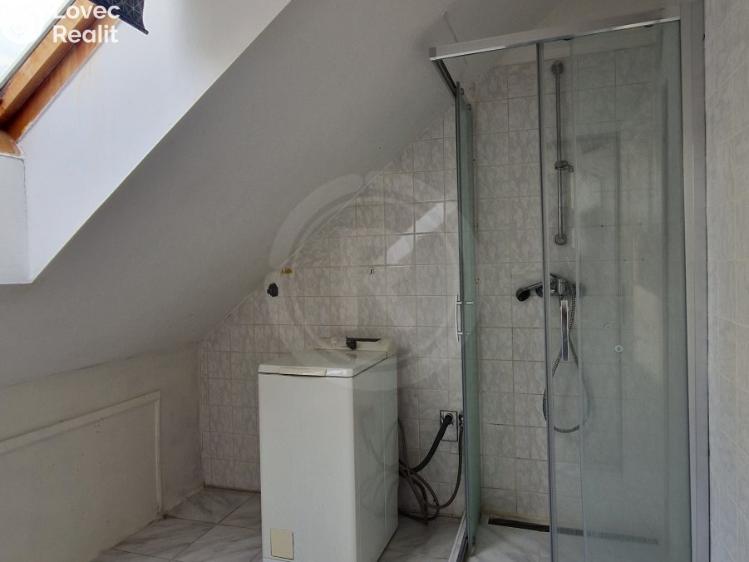 Pronájem bytu 3+1 České Budějovice, Lidická tř. 56/31a č. 8