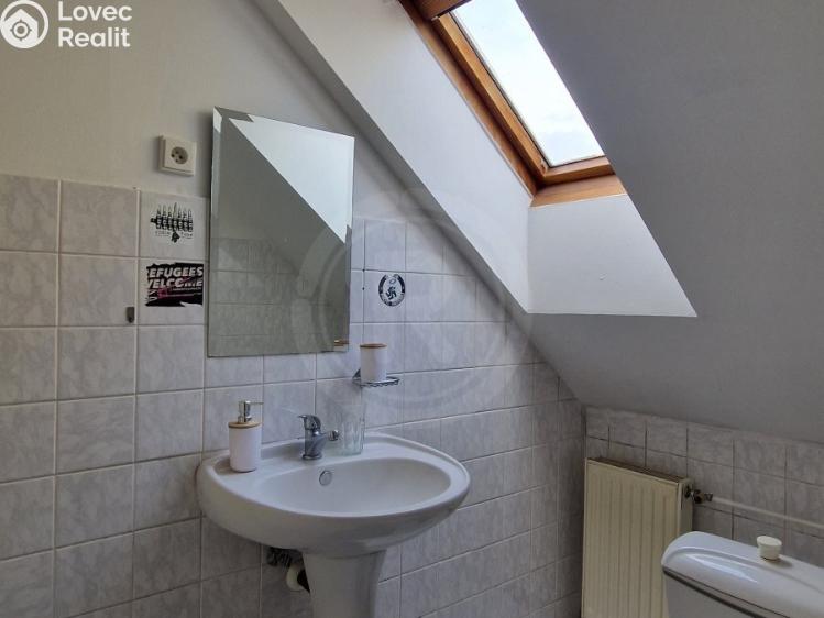 Pronájem bytu 3+1 České Budějovice, Lidická tř. 56/31a č. 9