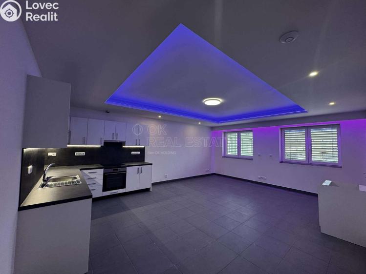 Pronájem rodinného domu Šternberk, náměstí Svobody č. 2