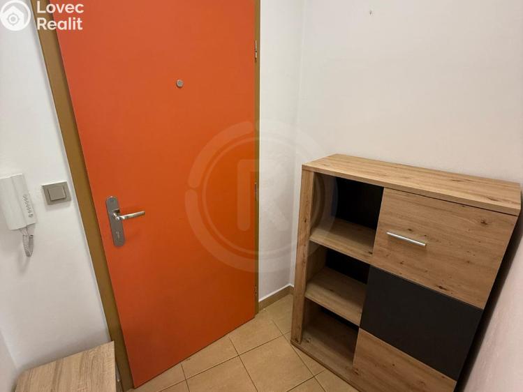 Pronájem bytu 1+KK Ševětín, náměstí Šimona Lomnického 436 č. 13