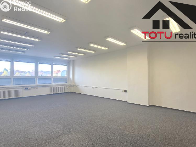 Pronájem kanceláře Chrudim, Palackého třída č. 4