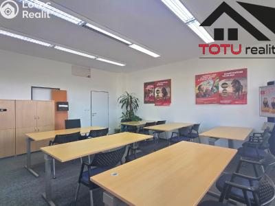 Pronájem kanceláře Chrudim, Palackého třída č. 3