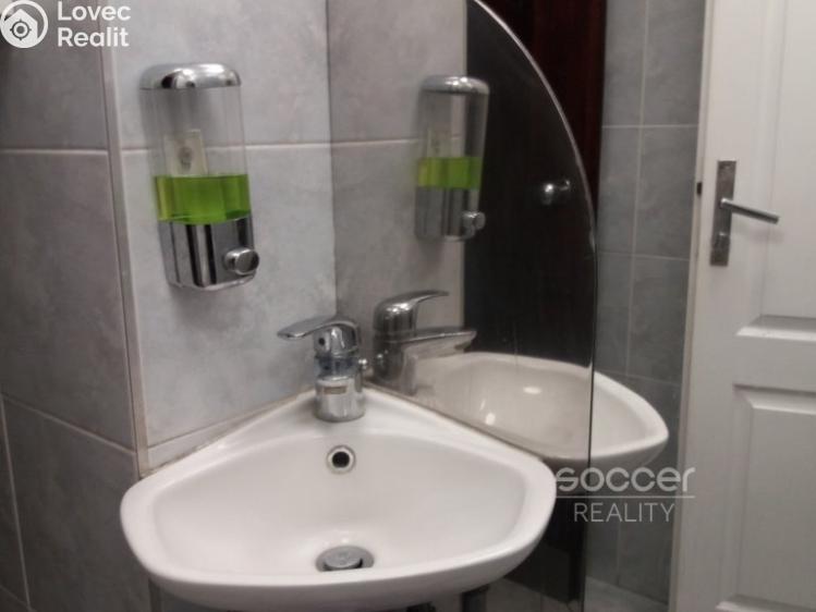 Pronájem kanceláře Praha, Na Zátorce č. 12