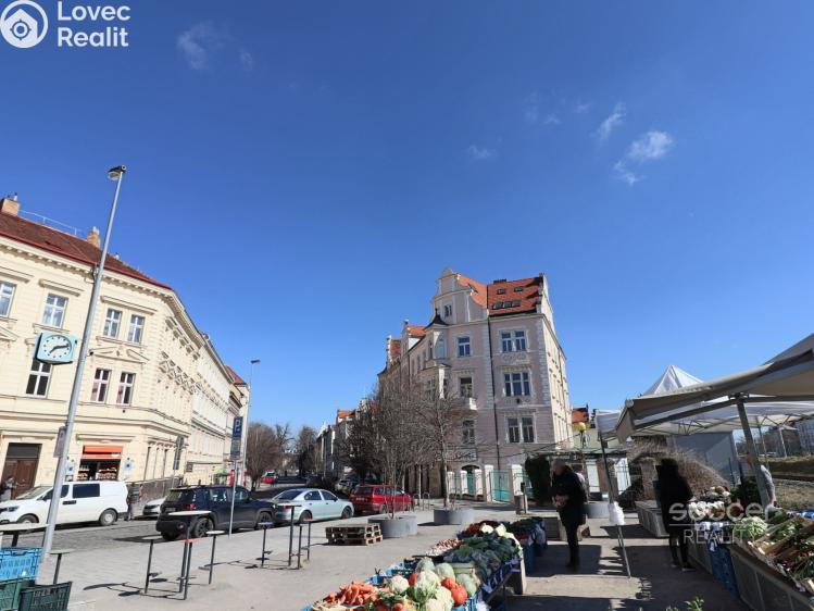 Pronájem kanceláře Praha, Na Zátorce č. 17