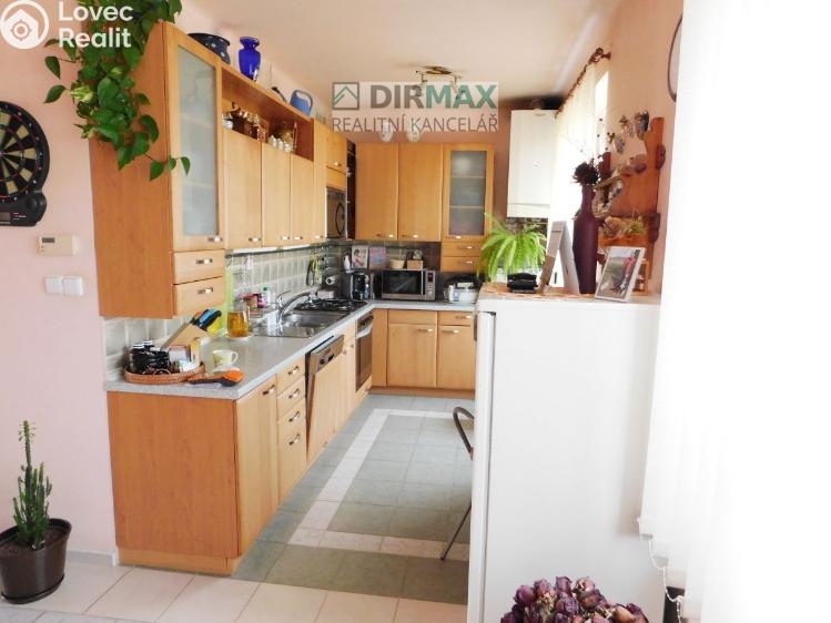 Sale apartment 3+1 Plzeň, Jetelová 2275/21 č. 1