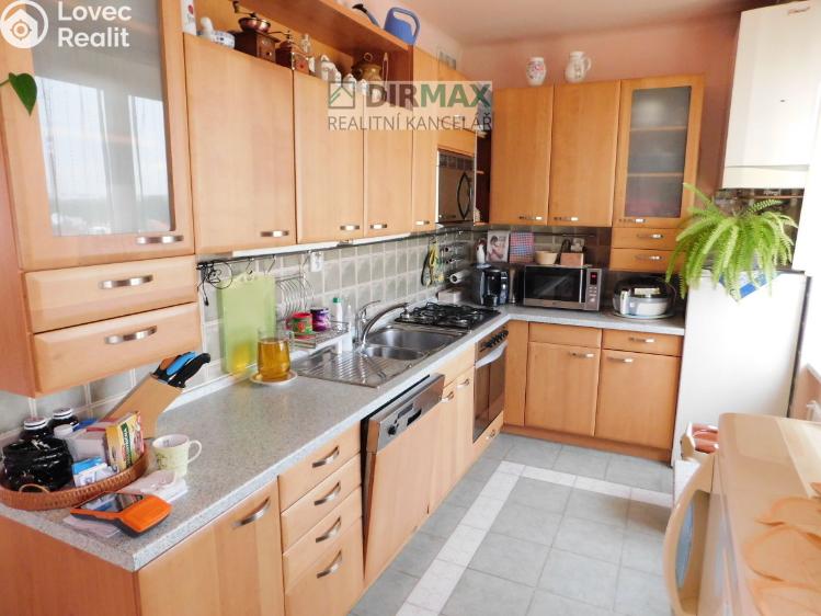 Sale apartment 3+1 Plzeň, Jetelová 2275/21 č. 2