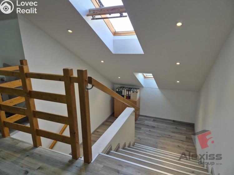 Pronájem atypického bytu Praha, Sinkulova 354/83 č. 10