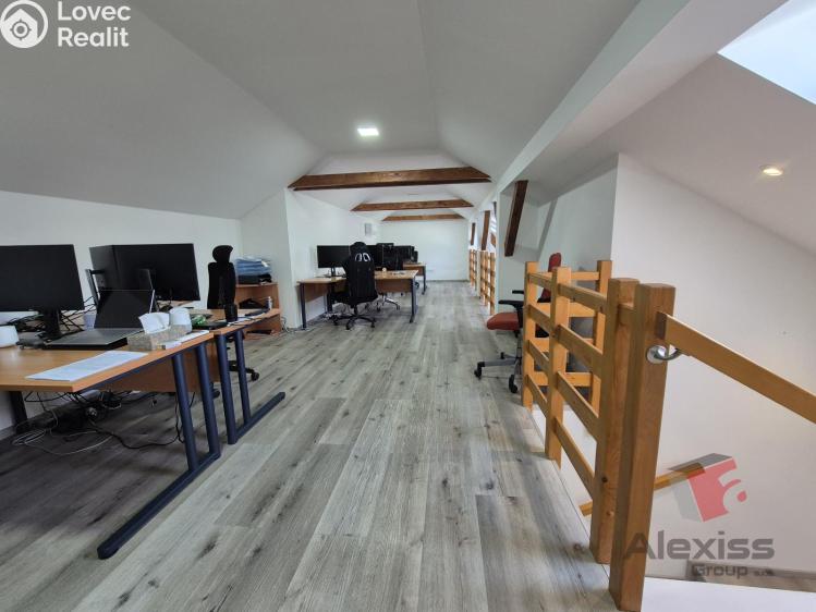 Pronájem atypického bytu Praha, Sinkulova 354/83 č. 12