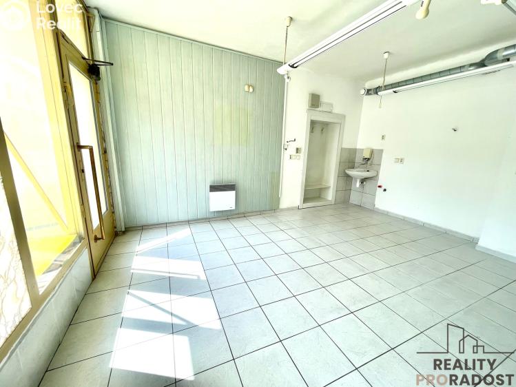 Rent commercial space Šternberk, ČSA č. 3