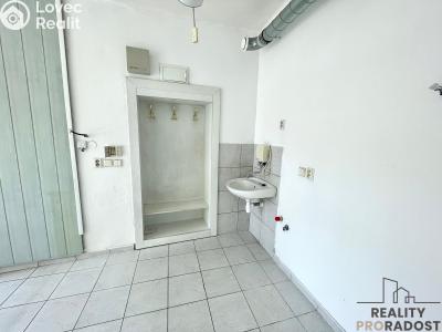 Оренда торгового приміщення Šternberk, ČSA č. 6