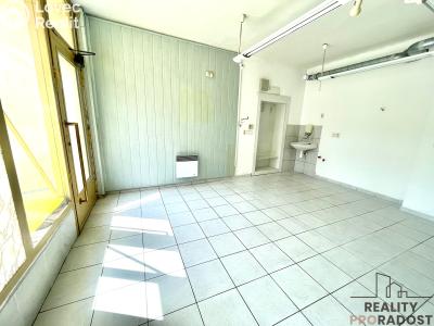 Оренда торгового приміщення Šternberk, ČSA č. 3