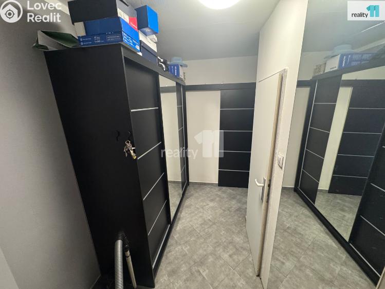 Pronájem bytu 2+KK Praha 12, K Vystrkovu č. 7