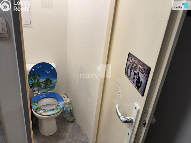 Pronájem bytu 2+KK Praha 12, K Vystrkovu č. 11