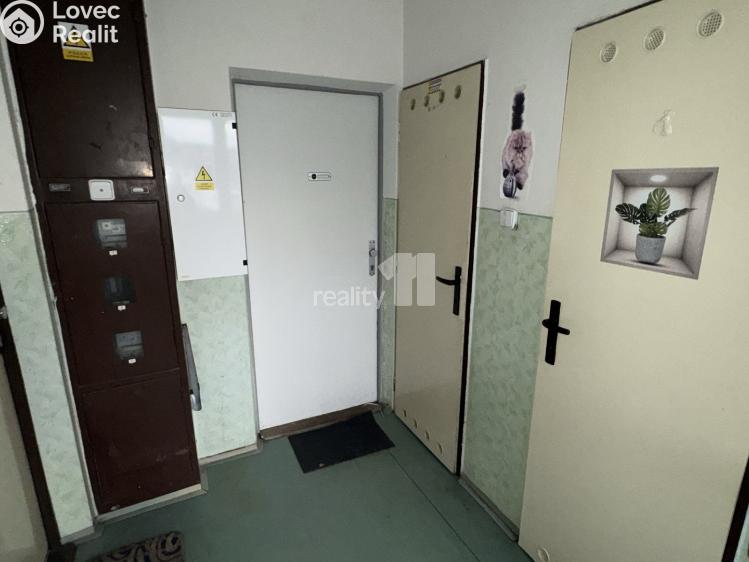 Аренда квартиры 2+KK Praha 12, K Vystrkovu č. 22