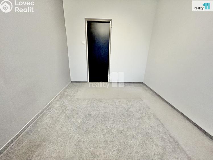 Pronájem bytu 2+KK Praha 12, K Vystrkovu č. 6