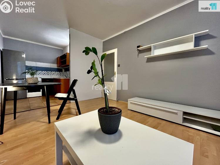 Pronájem bytu 2+KK Praha 12, K Vystrkovu č. 10