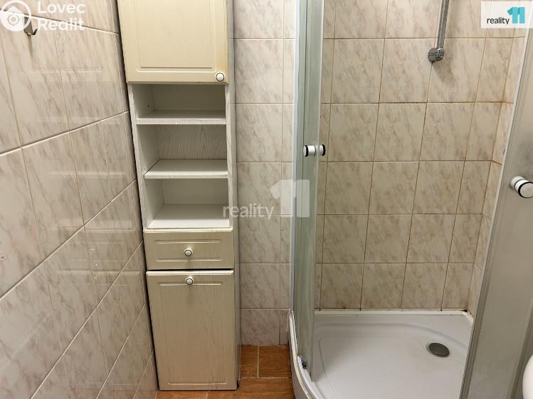 Pronájem bytu 2+KK Praha 12, K Vystrkovu č. 34