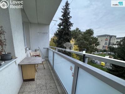 Pronájem bytu 2+KK Praha 12, K Vystrkovu č. 2