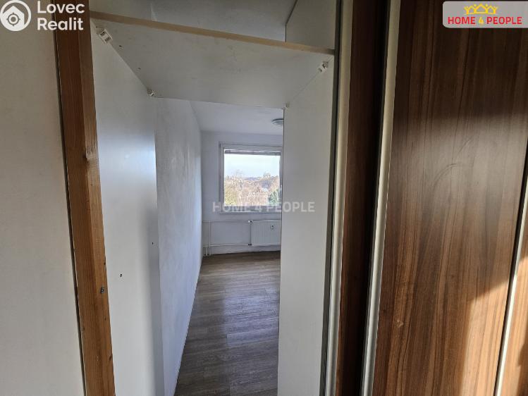 Pronájem bytu 3+1 Praha 5, Zahradníčkova č. 9