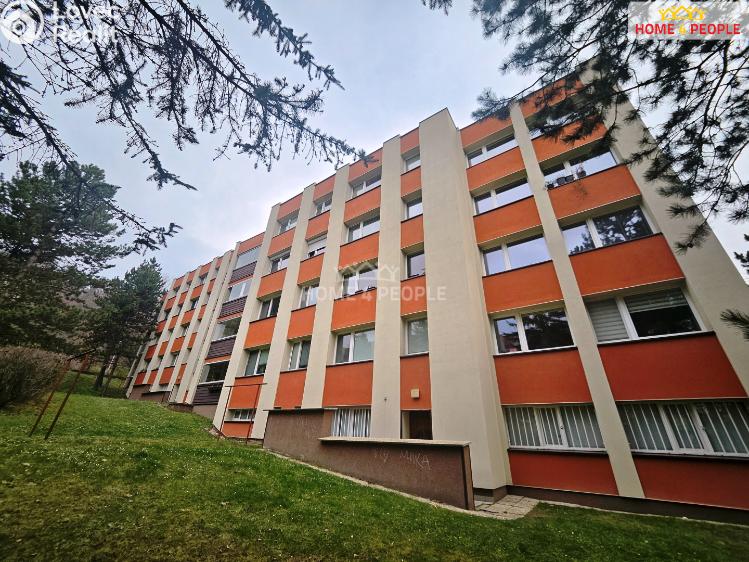 Pronájem bytu 3+1 Praha 5, Zahradníčkova č. 23