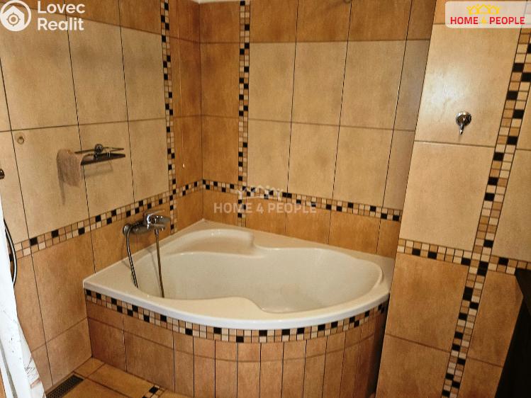 Pronájem bytu 3+1 Praha 5, Zahradníčkova č. 16