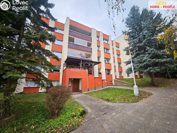 Pronájem bytu 3+1 Praha 5, Zahradníčkova č. 28