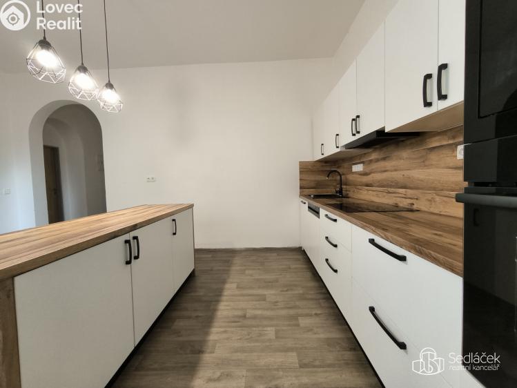 Pronájem bytu 3+1 Sokolov, Nádražní č. 22