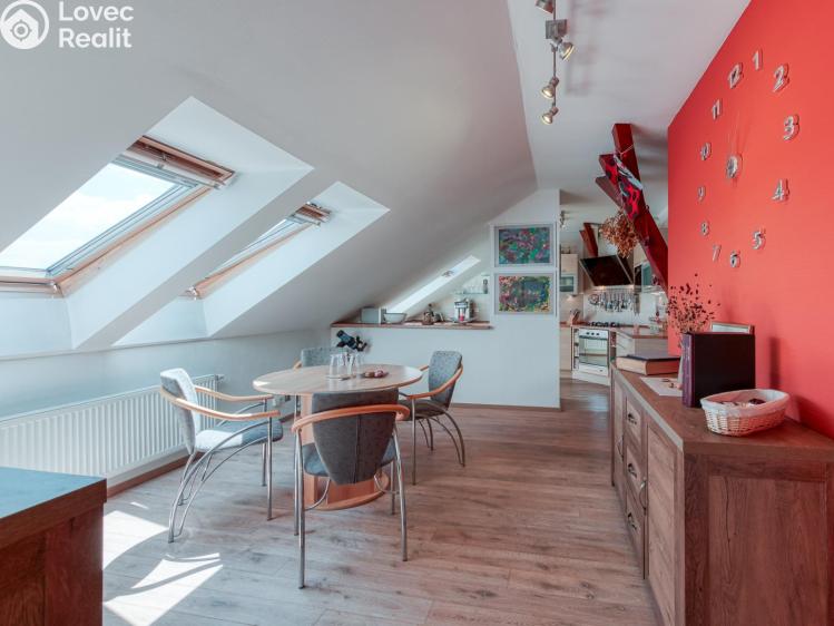 Prodej bytu 4+KK Pardubice, Lexova 2163 č. 14