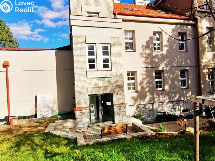 Pronájem bytu 1+KK Sušice, Hrádecká 493 č. 1