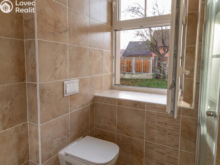 Pronájem bytu 1+KK Sušice, Hrádecká 493 č. 8