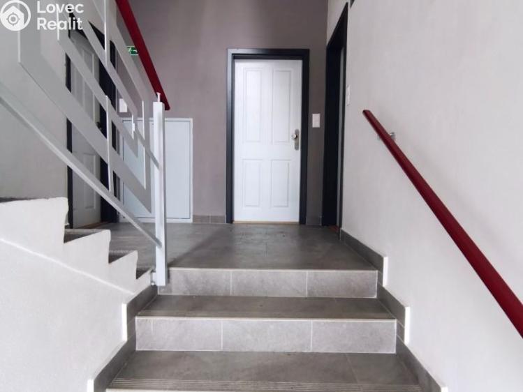 Pronájem bytu 1+KK Sušice, Hrádecká 493 č. 13