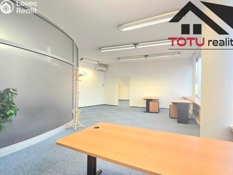 Pronájem kanceláře Chrudim, Palackého třída č. 2