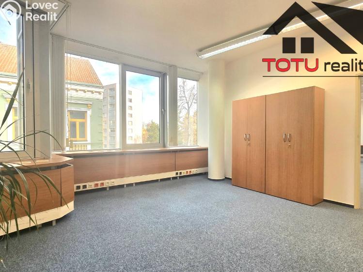 Pronájem kanceláře Chrudim, Palackého třída č. 6