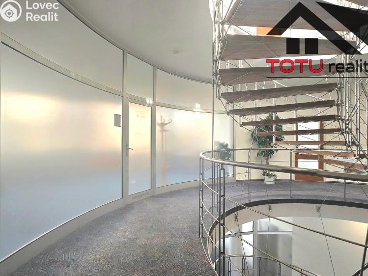 Pronájem kanceláře Chrudim, Palackého třída č. 8