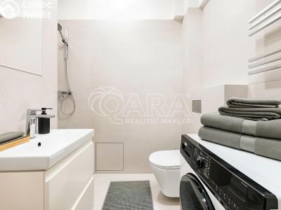 Rent apartment 1+KK Praha, Komunardů č. 6