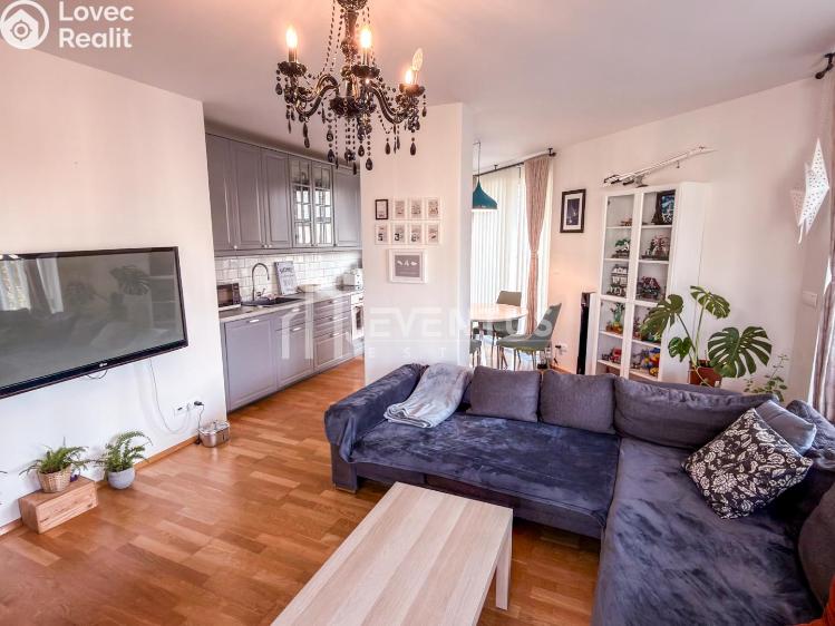 Pronájem bytu 3+KK Praha, Ke kapslovně 2855/3 č. 31